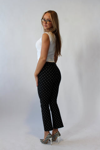 The Chic Dot Capri